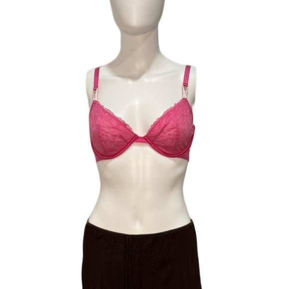 Victoria Secrets Pink Lace - Picture 2 of 5